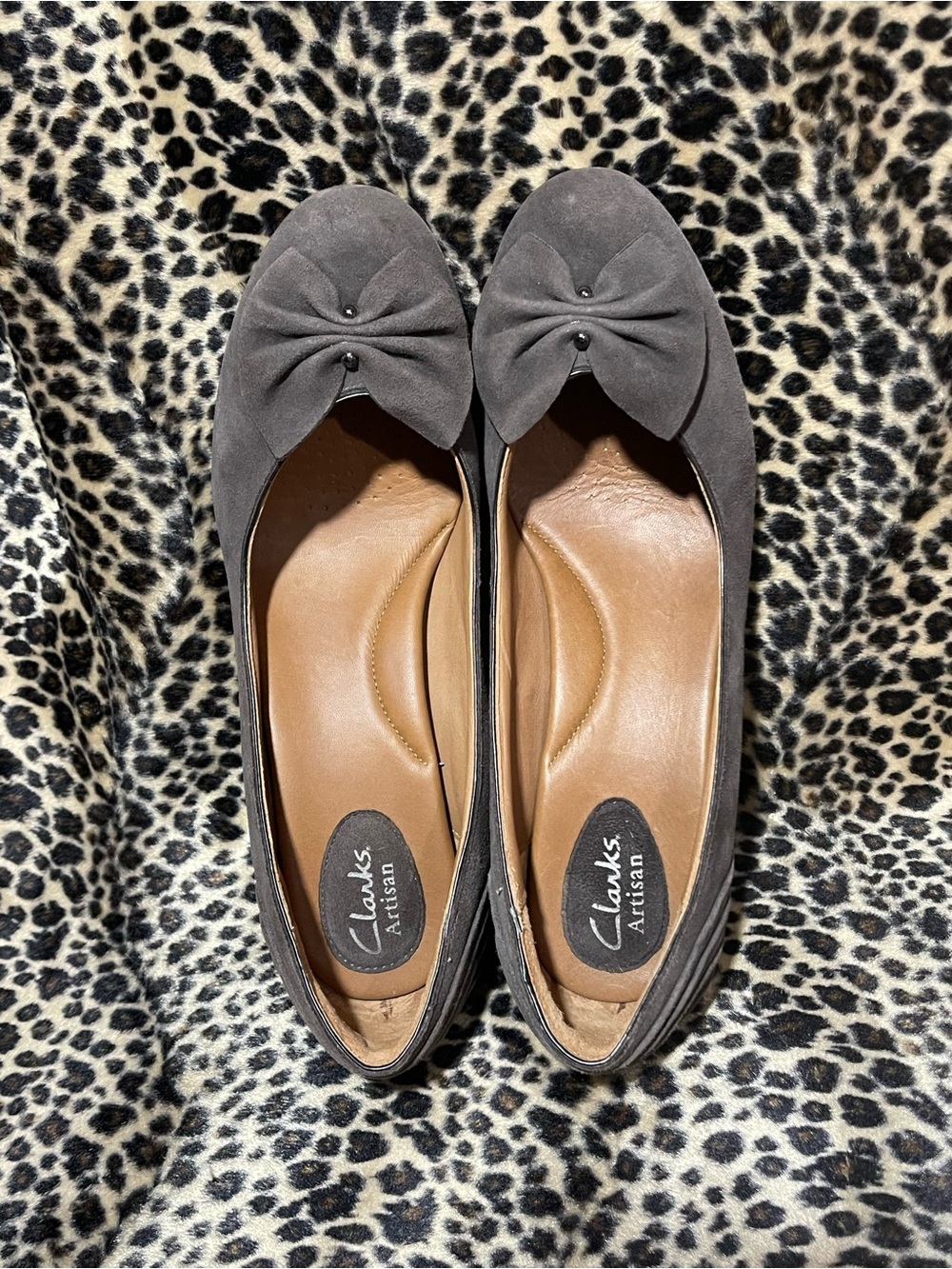 Clark’s Artisan Grey/ Sage Suede Pumps /Soft flat Embellished Bow- Metallic Stud
